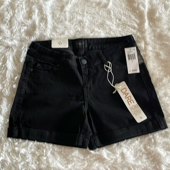 Celebrity Pink Pants - NWT Celebrity Pink Black Denim Shorts Size 3.